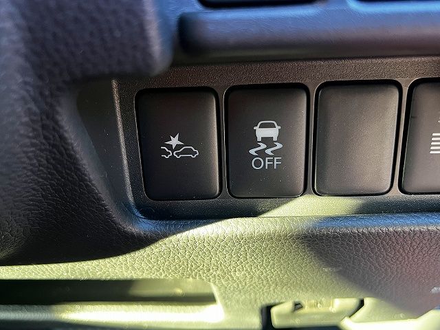 NISSAN DAYZ ROOX 2017