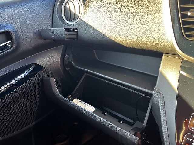 NISSAN DAYZ ROOX 2017