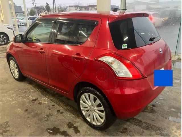 SUZUKI SWIFT 4WD 2010