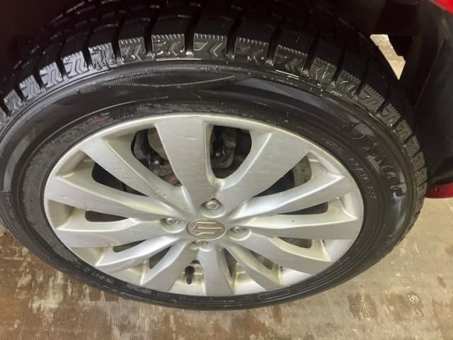 SUZUKI SWIFT 4WD 2010