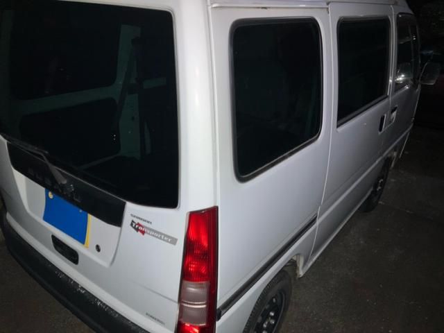 SUBARU SAMBAR van 2010