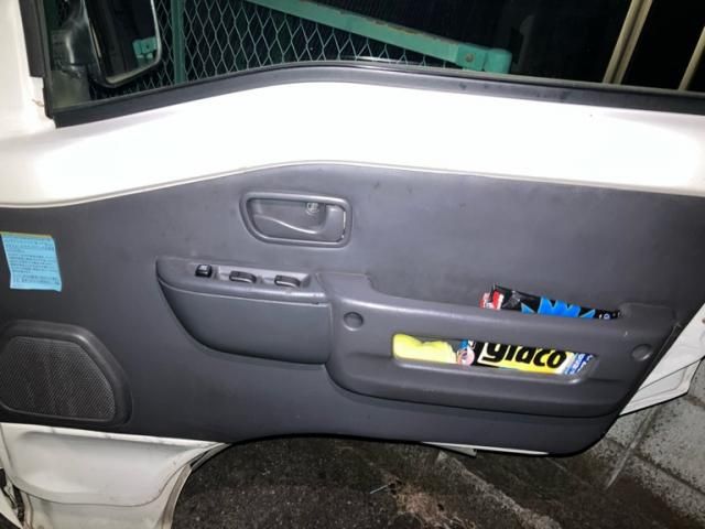 SUBARU SAMBAR van 2010