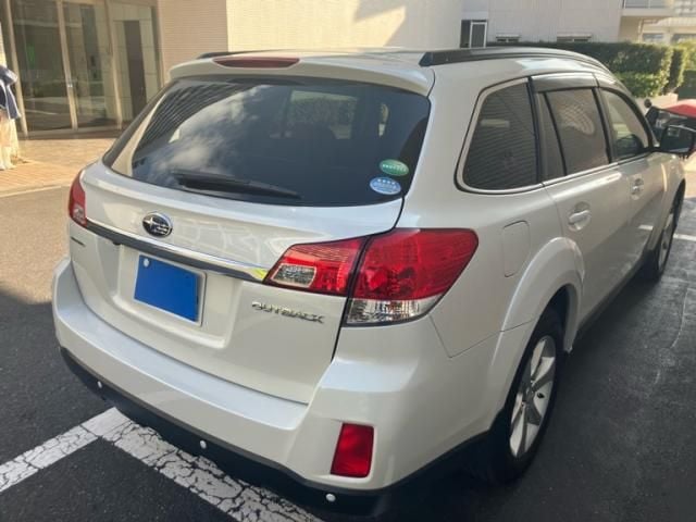 SUBARU LEGACY OUTBACK 2013