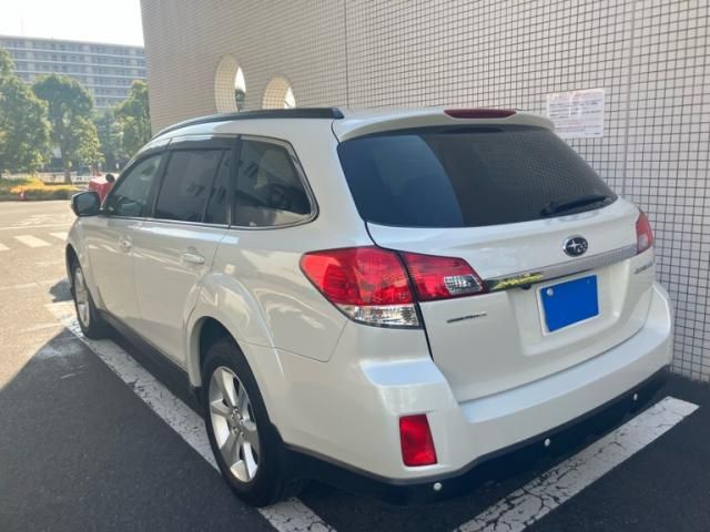 SUBARU LEGACY OUTBACK 2013
