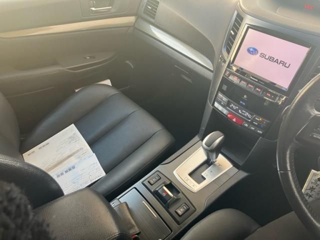 SUBARU LEGACY OUTBACK 2013