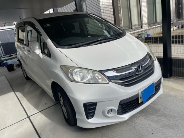 HONDA FREED 2015 