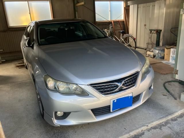 TOYOTA MARK X 2012