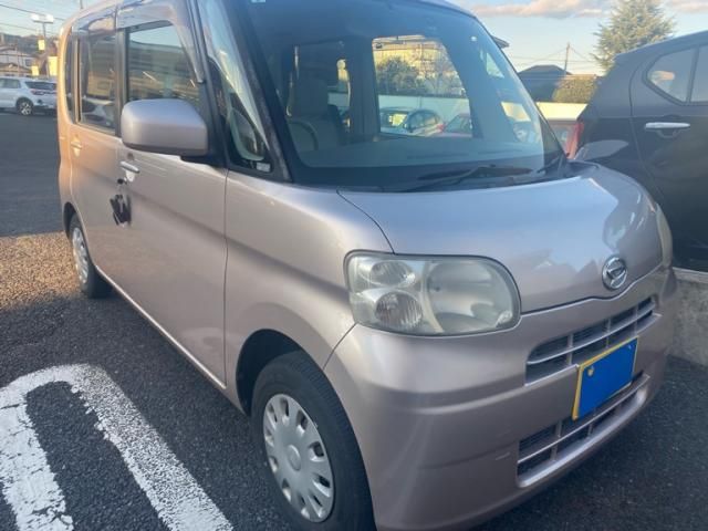 DAIHATSU TANTO 2008