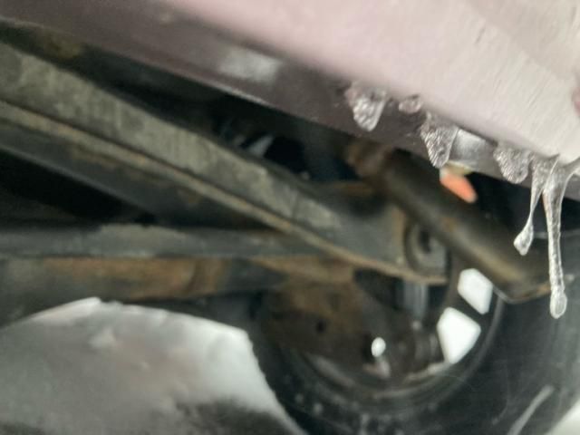 DAIHATSU MOVE 4WD 2011