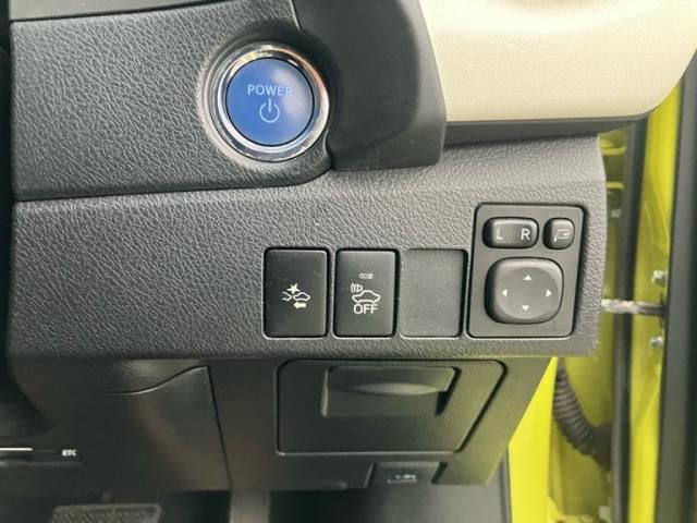 TOYOTA AURIS HYBRID 2016