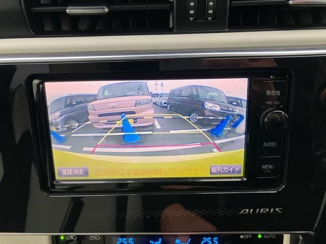 TOYOTA AURIS HYBRID 2016