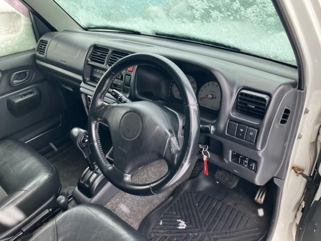 SUZUKI JIMNY 4WD 2004
