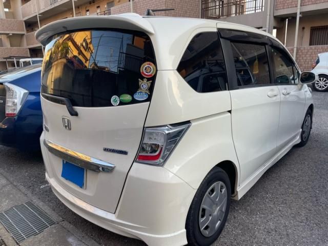 HONDA FREED HYBRID 2012