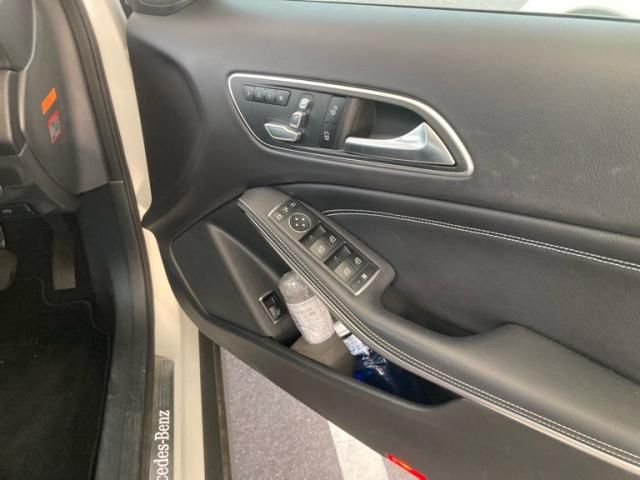 MERCEDES BENZ MERCEDES BENZ GLA class 2019