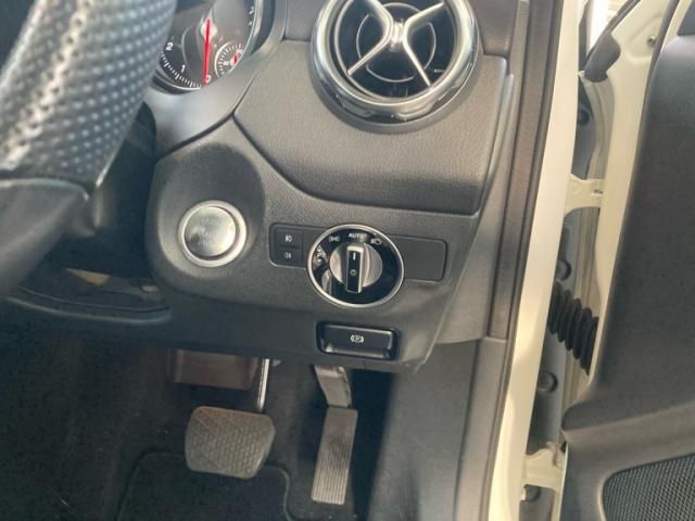 MERCEDES BENZ MERCEDES BENZ GLA class 2019