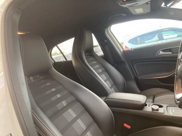 MERCEDES BENZ MERCEDES BENZ GLA class 2019