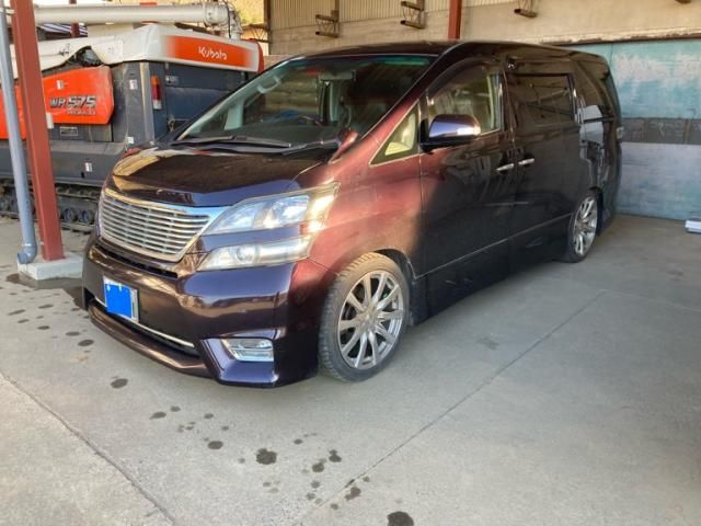 TOYOTA VELLFIRE 2010