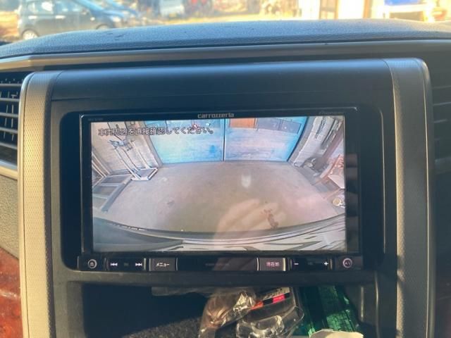 TOYOTA VELLFIRE 2010