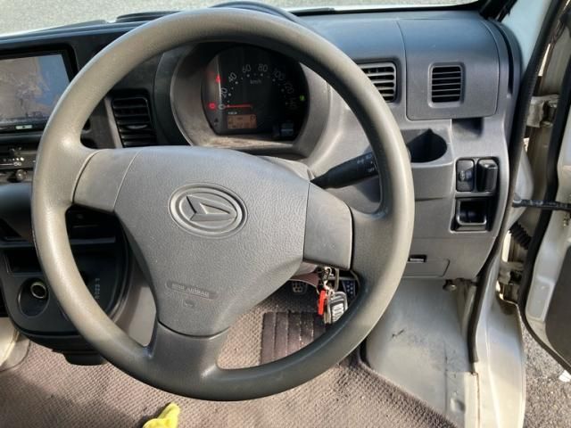 DAIHATSU HIJET CARGO 2010