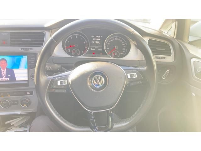 VOLKSWAGEN VOLKSWAGEN GOLF VARIANT 2017