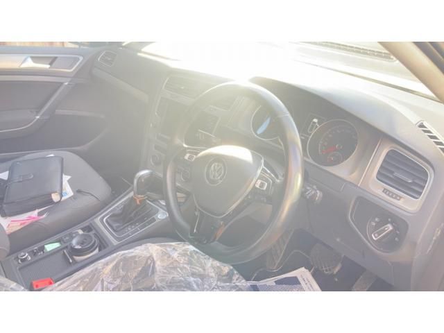 VOLKSWAGEN VOLKSWAGEN GOLF VARIANT 2017