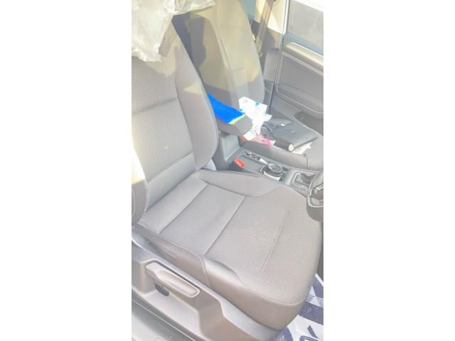 VOLKSWAGEN VOLKSWAGEN GOLF VARIANT 2017