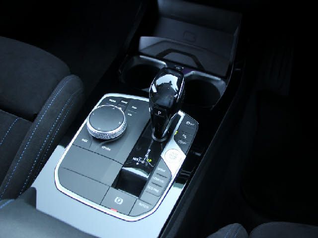 BMW BMW 1series 2020