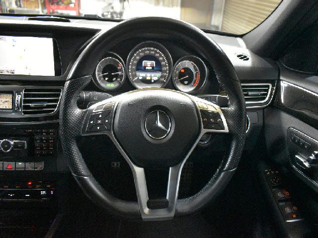 MERCEDES BENZ MERCEDES BENZ E class sedan 2014