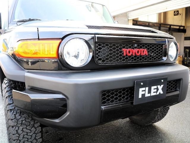 TOYOTA FJ CRUISER 4WD 2011