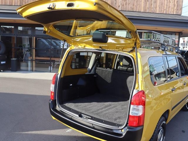 TOYOTA PROBOX van HYBRID 2020