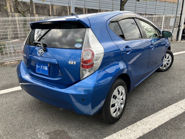 TOYOTA AQUA 2014