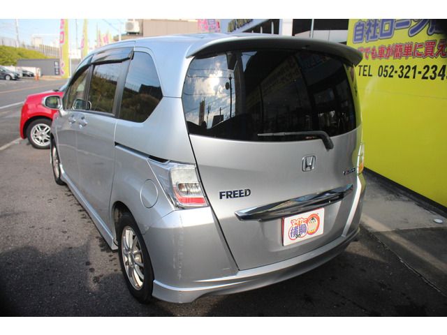 HONDA FREED HYBRID 2014
