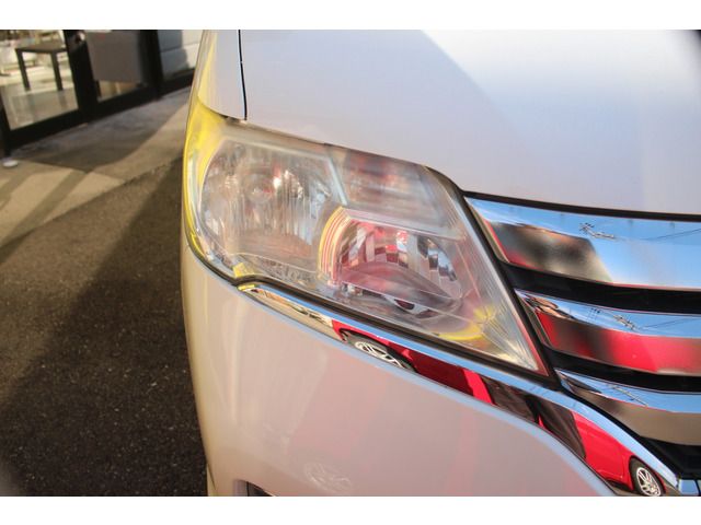 NISSAN SERENA  S-HYBRID 2013