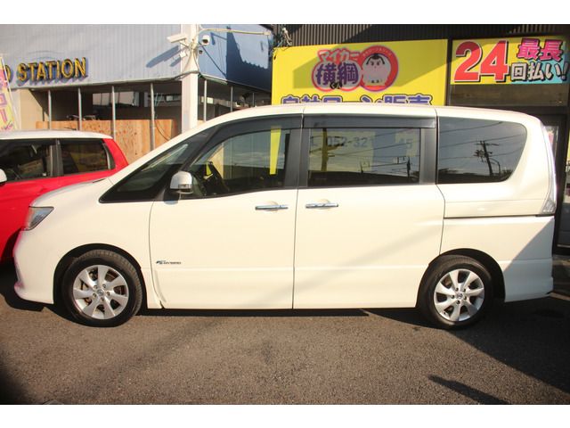 NISSAN SERENA  S-HYBRID 2013