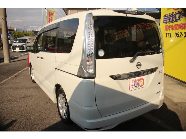 NISSAN SERENA  S-HYBRID 2013