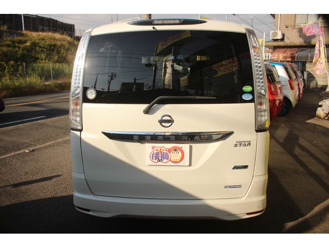 NISSAN SERENA  S-HYBRID 2013