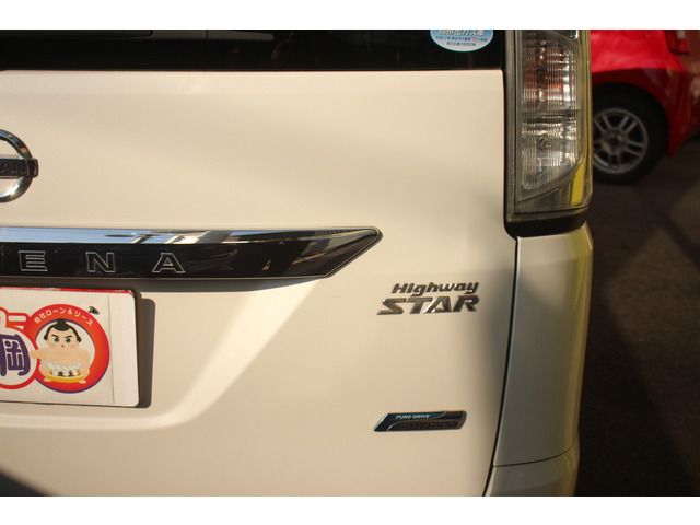 NISSAN SERENA  S-HYBRID 2013