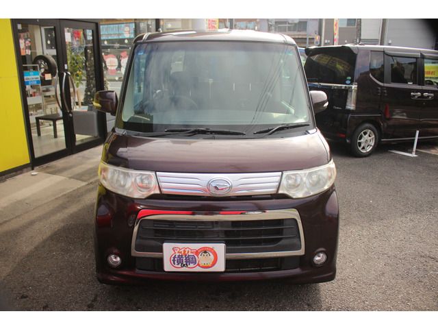 DAIHATSU TANTO CUSTOM 2011
