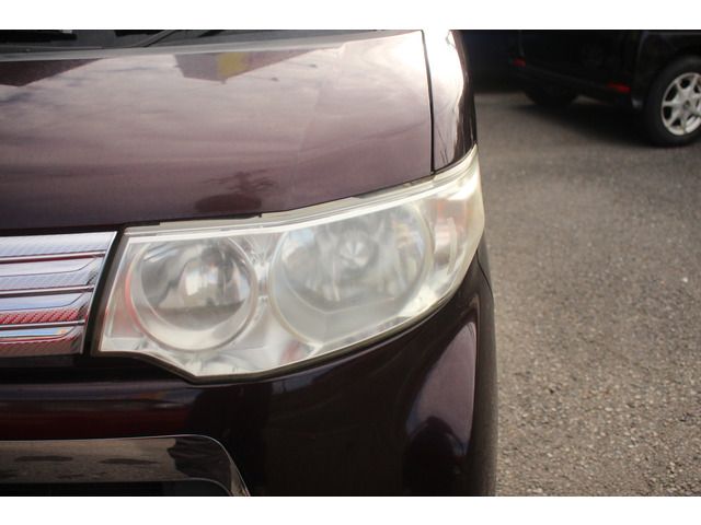 DAIHATSU TANTO CUSTOM 2011