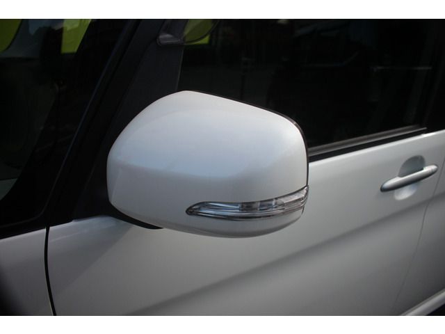 DAIHATSU TANTO CUSTOM 2011