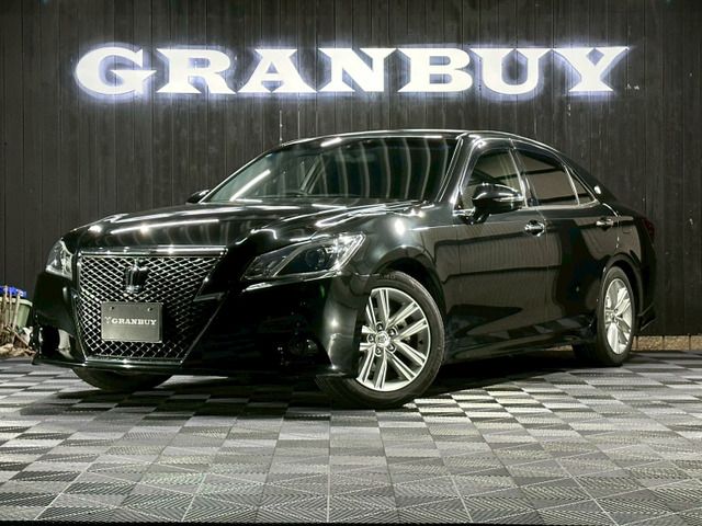 TOYOTA CROWN sedan 2013