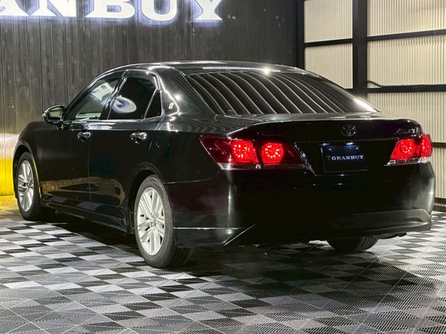 TOYOTA CROWN sedan 2013