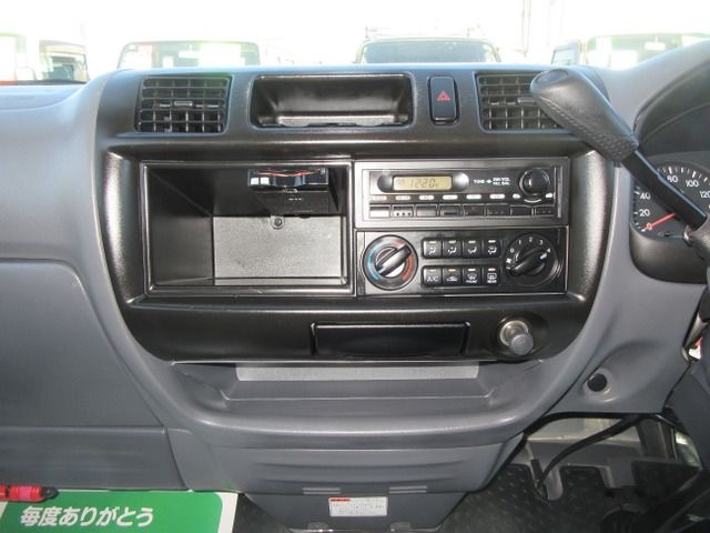 MAZDA BONGO van 2WD 2017