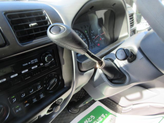 MAZDA BONGO van 2WD 2017