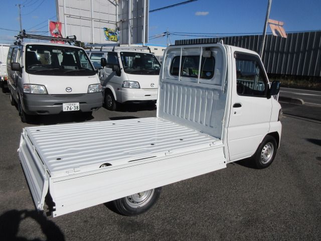 NISSAN NT100 CLIPPER 2012