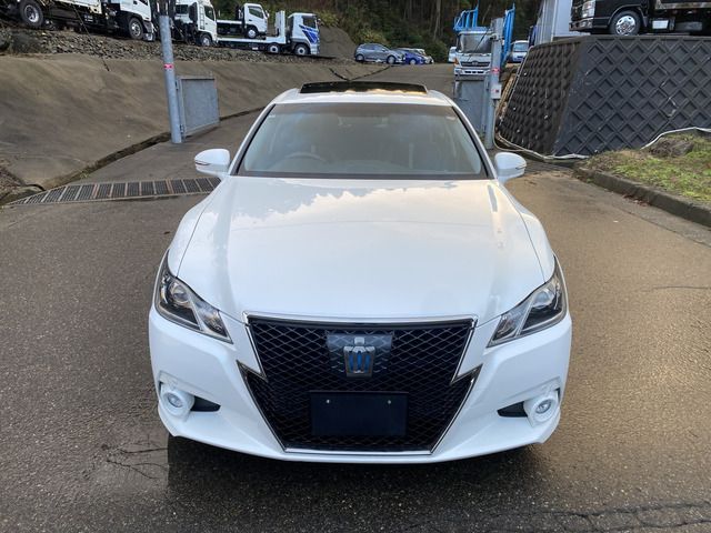 TOYOTA CROWN sedan hybrid 2014