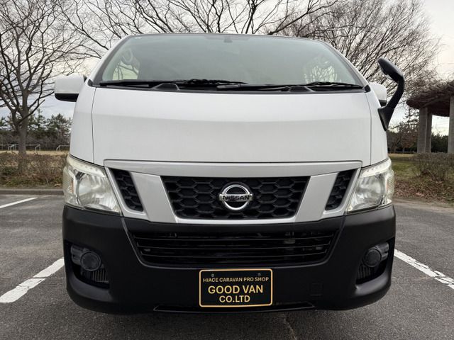 NISSAN NV350 CARAVAN 4WD 2015