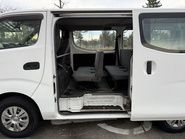 NISSAN NV350 CARAVAN 4WD 2015