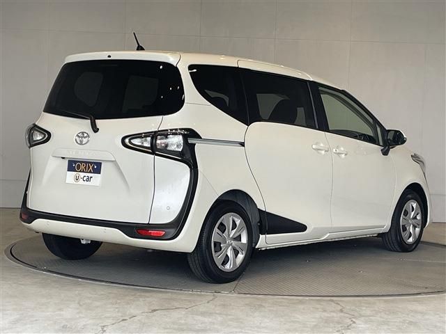 TOYOTA SIENTA 2020
