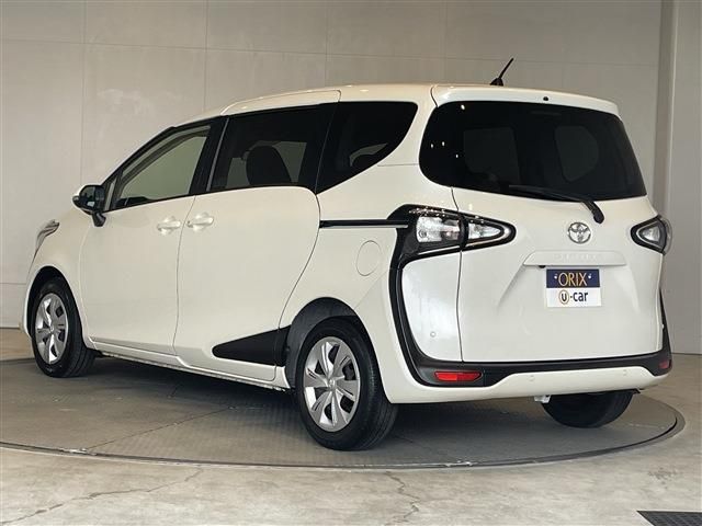 TOYOTA SIENTA 2020